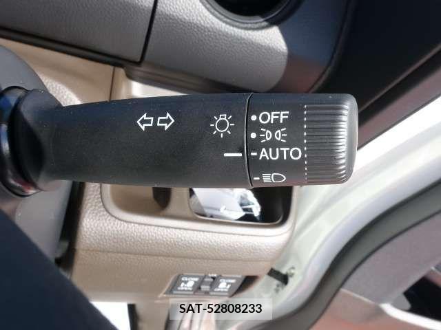 Honda N BOX 2022-07 278489-17
