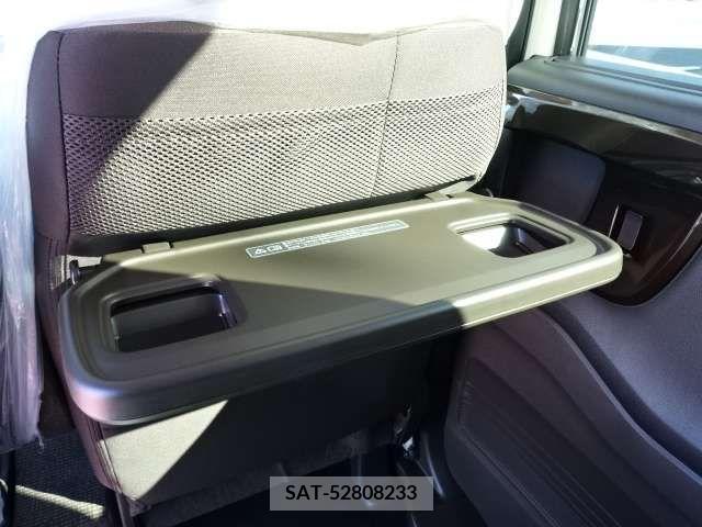 Honda N BOX 2022-07 278489-14