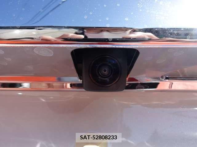 Honda N BOX 2022-07 278489-5