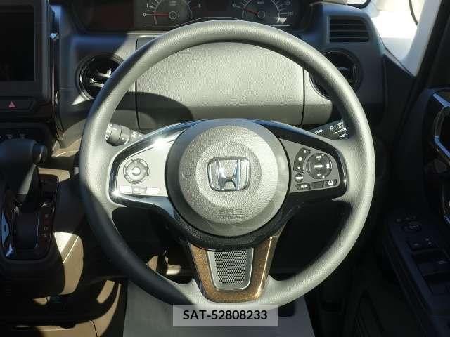 Honda N BOX 2022-07 278489-12