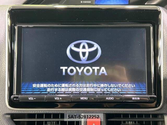 Toyota ESQUIRE 2017-08 377271-4