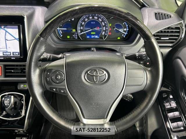 Toyota ESQUIRE 2017-08 377271-12