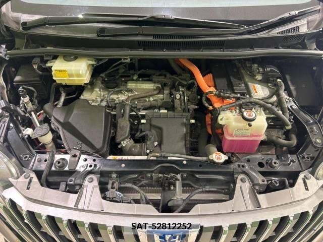 Toyota ESQUIRE 2017-08 377271-19