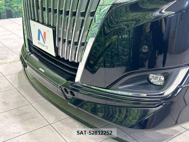 Toyota ESQUIRE 2017-08 377271-2