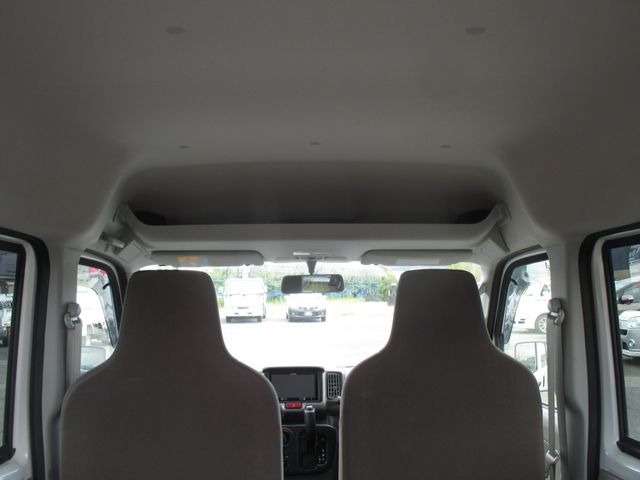 Nissan CLIPPER 2017-08 10480-10