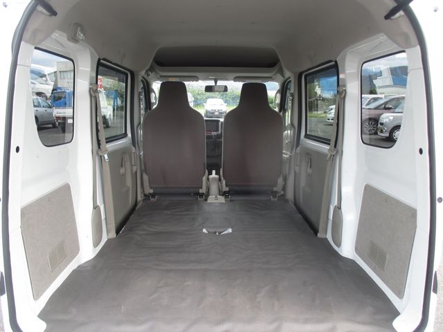 Nissan CLIPPER 2017-08 10480-9