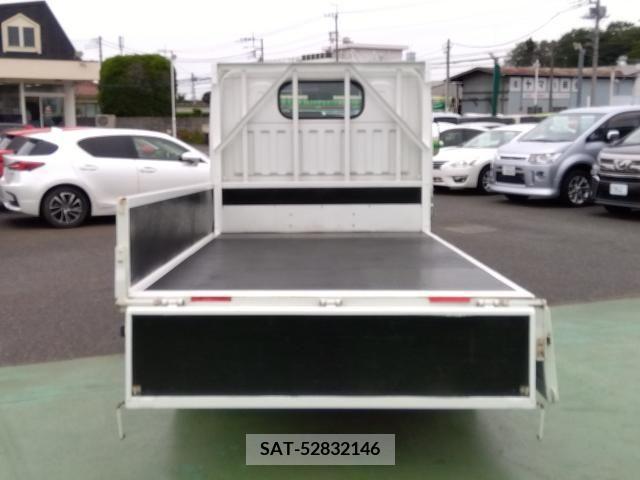 Nissan ATLAS 2019-03 260822-4