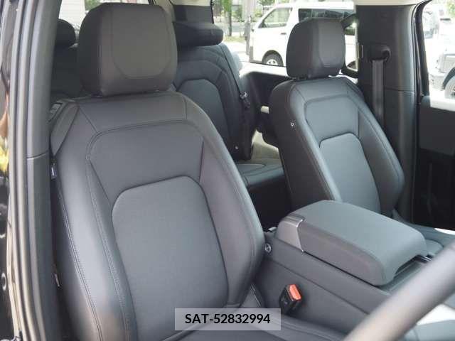 ROVER DEFENDER 2023-03 315810-11