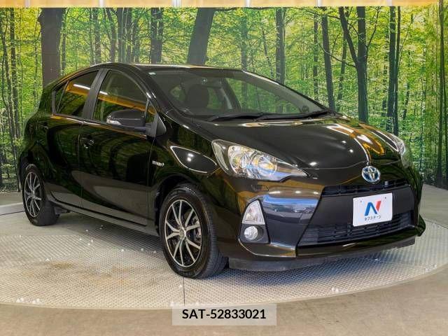 Toyota AQUA 2012-10 356175-16