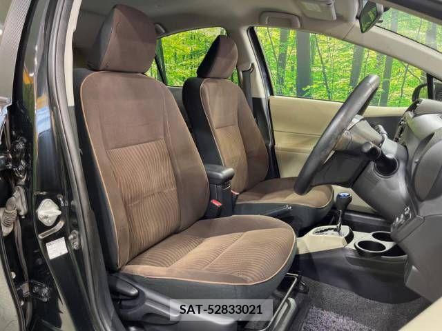 Toyota AQUA 2012-10 356175-7