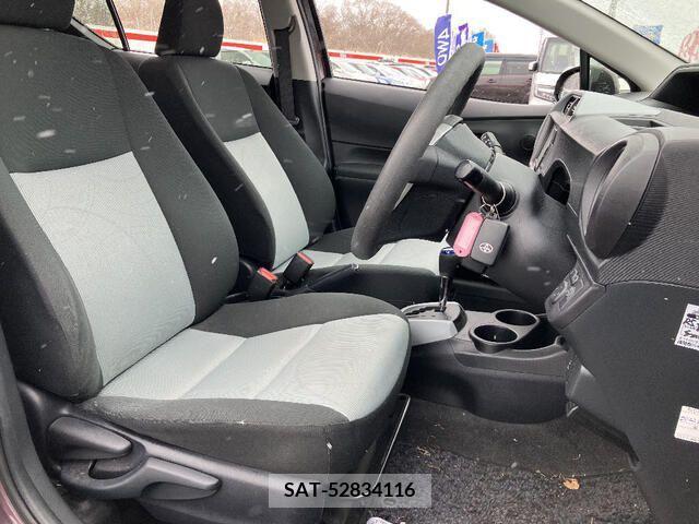 Toyota AQUA 2014-08 260358-19