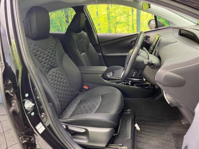 Toyota PRIUS PHV 2018-12 180827-8