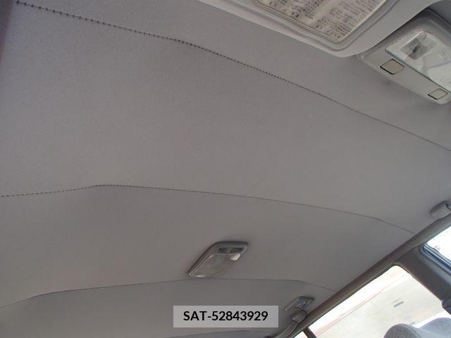 Nissan GLORIA SEDAN 1994-12 414292-17