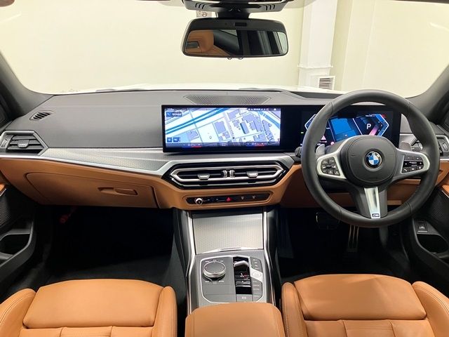 Bmw 3 SERIES 2023-06 15370-4