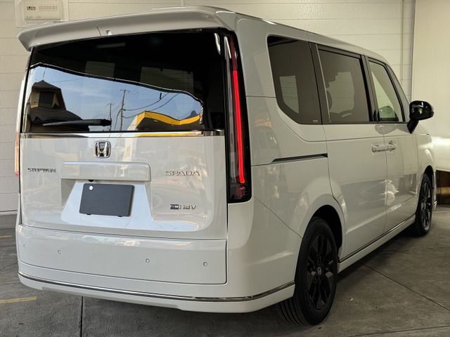 Honda e 2022-11 183802-5