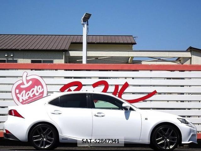 Lexus IS 2013-11 297915-7