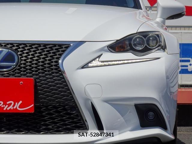 Lexus IS 2013-11 297915-13