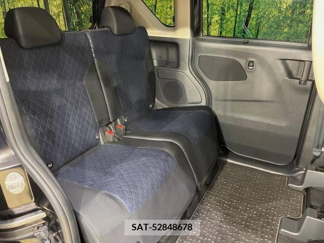 Nissan ROOX 2020-04 354723-9