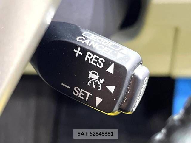 Toyota PRIUS 2015-04 386328-4