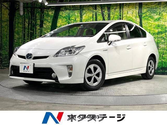 Toyota PRIUS 2015-04 386328-0