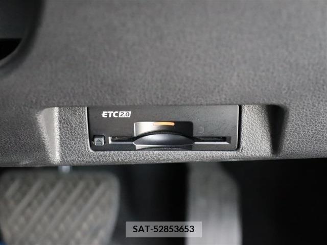 Nissan LEAF 2020-06 297888-5