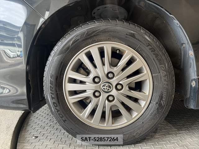 Toyota ESQUIRE 2015-11 321464-13