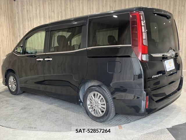 Toyota ESQUIRE 2015-11 321464-19