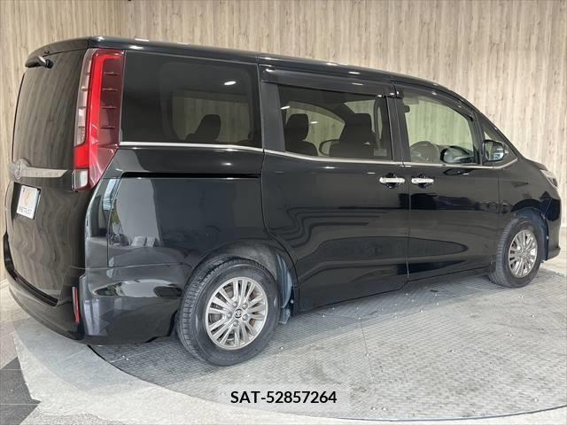 Toyota ESQUIRE 2015-11 321464-18