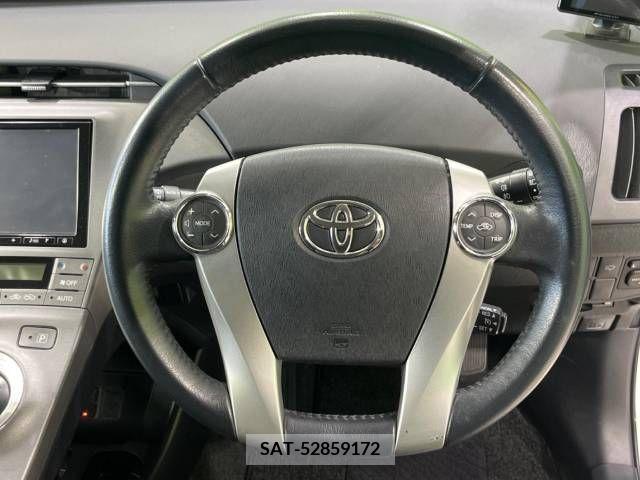 Toyota PRIUS 2012-01 322002-11