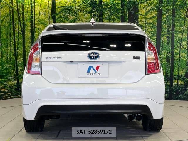 Toyota PRIUS 2012-01 322002-15