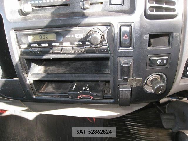 Hino DUTRO 2007-08 217897-6