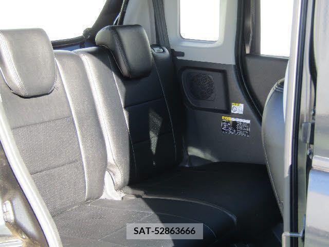 Suzuki SPACIA 2015-04 372692-3