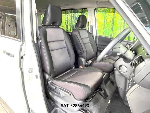 Nissan SERENA 2018-09 324979-8