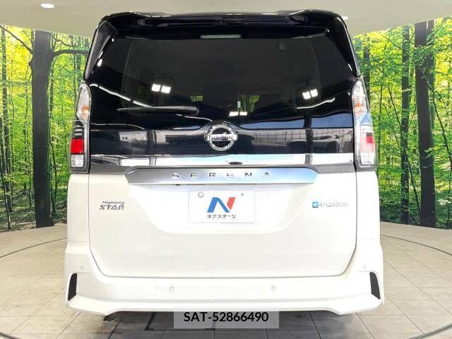 Nissan SERENA 2018-09 324979-16