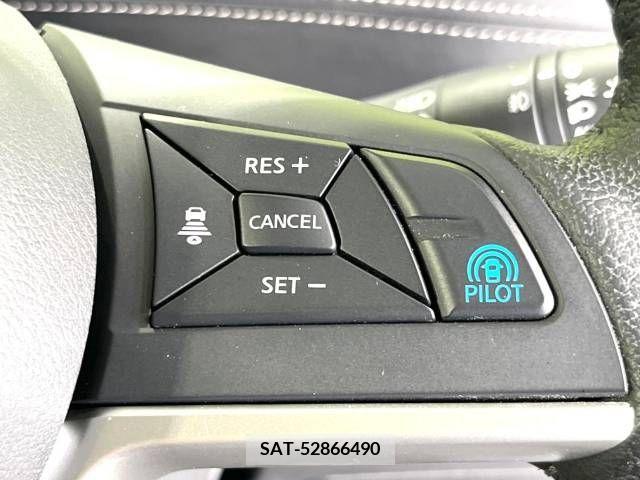 Nissan SERENA 2018-09 324979-6