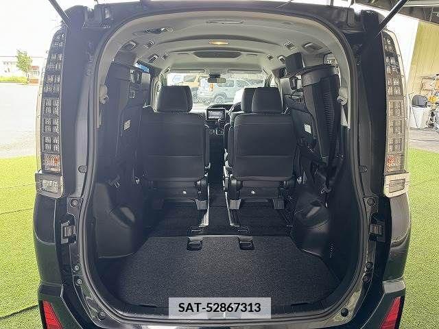 Toyota VOXY 2016-02 346311-10