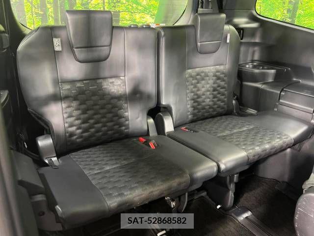 Toyota VOXY 2023-05 289247-9