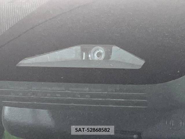 Toyota VOXY 2023-05 289247-2