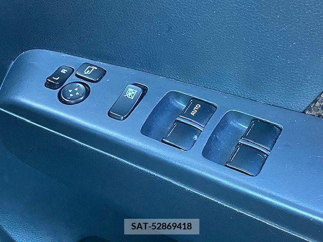 Suzuki MR WAGON 2011-03 205623-19