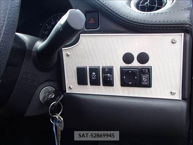 Mitsuoka VIEWT 2019-10 216123-14