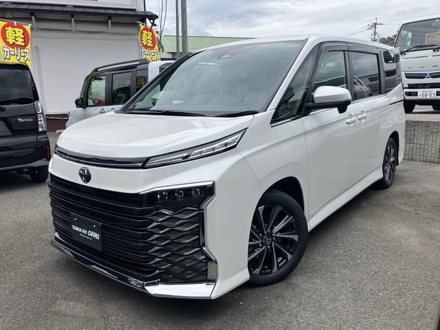 Toyota VOXY 2023-07 5645-0