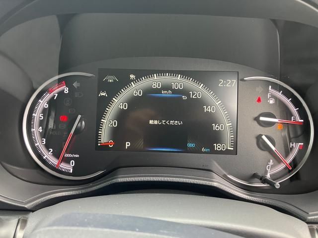 Toyota VOXY 2023-07 5645-18