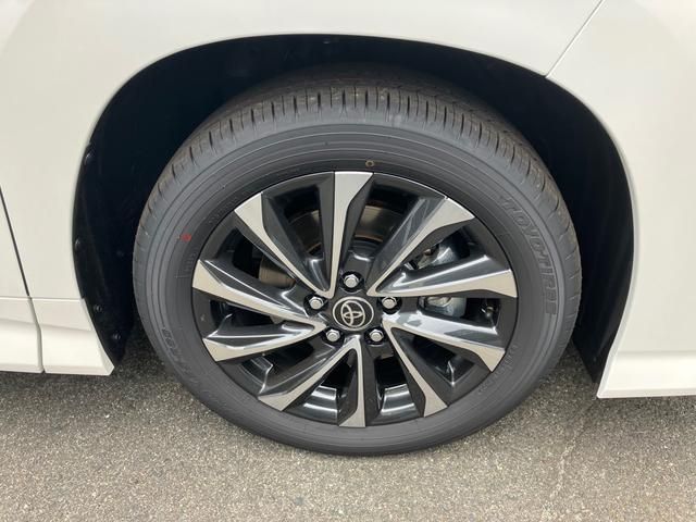 Toyota VOXY 2023-07 5645-6