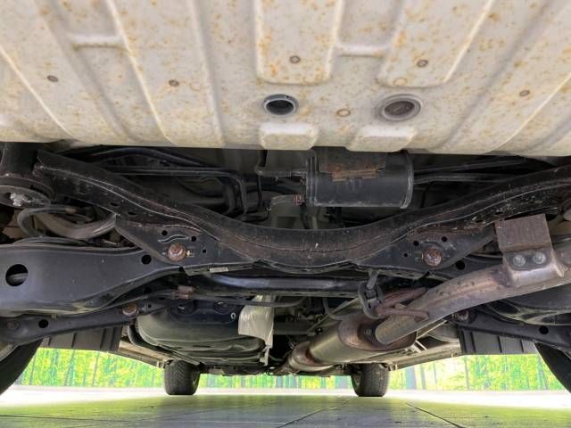 Nissan ELGRAND 2012-03 28331-19