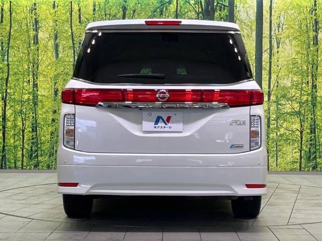 Nissan ELGRAND 2012-03 28331-15