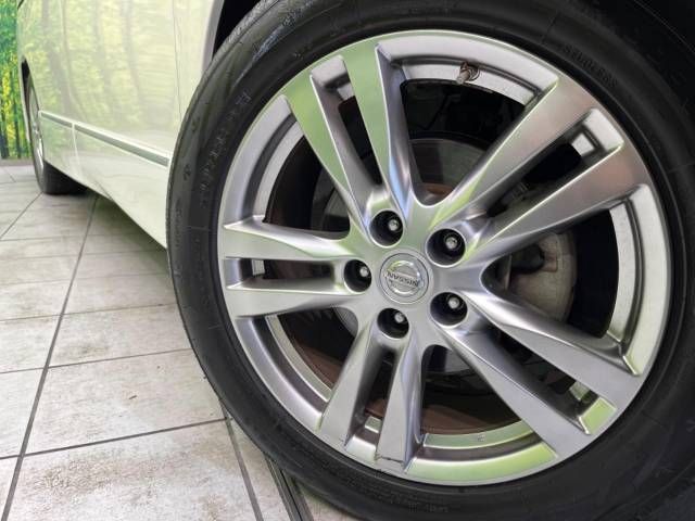 Nissan ELGRAND 2012-03 28331-13