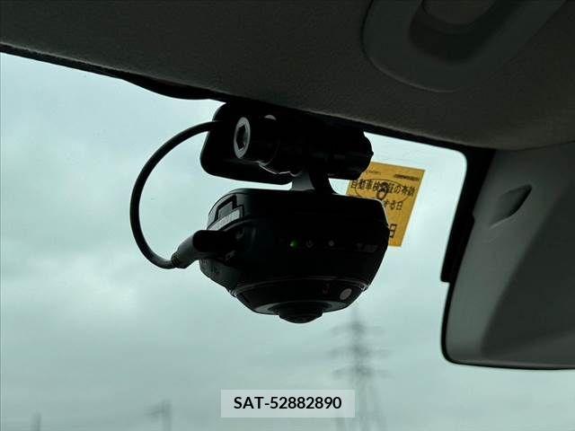 Suzuki EVERY 2018-04 268797-4