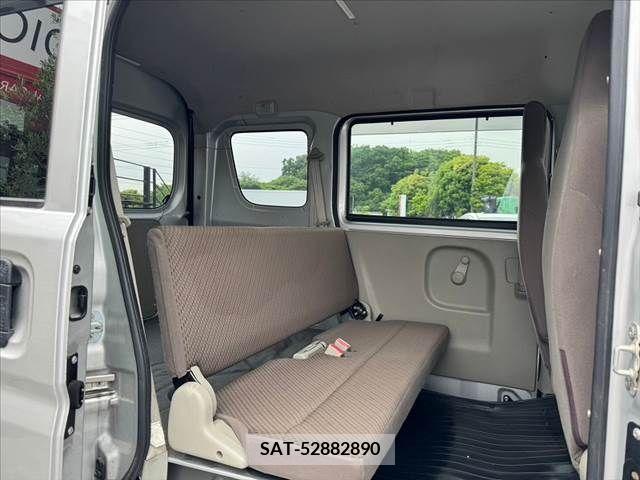 Suzuki EVERY 2018-04 268797-19