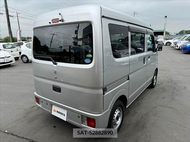 Suzuki EVERY 2018-04 268797-14