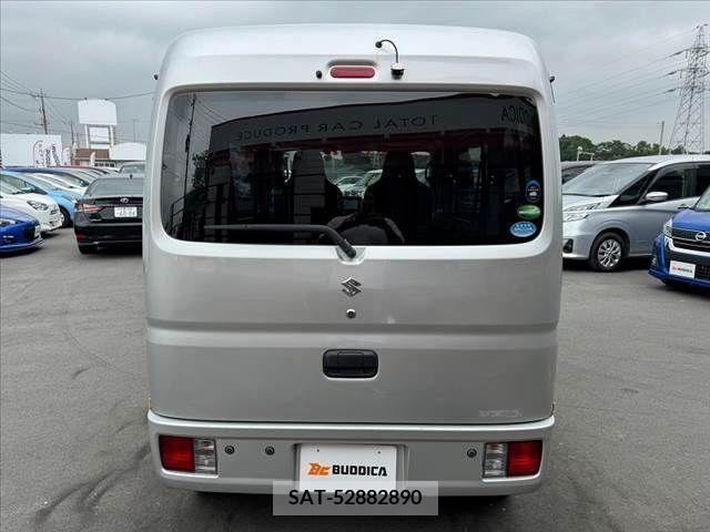 Suzuki EVERY 2018-04 268797-13